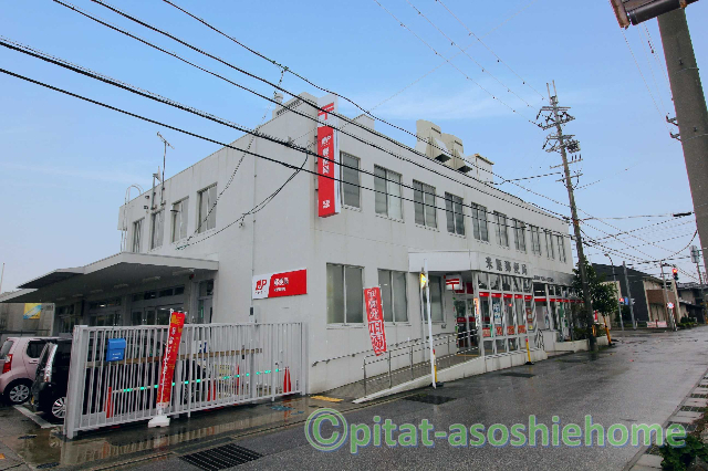 【米原市下多良のマンションの郵便局】