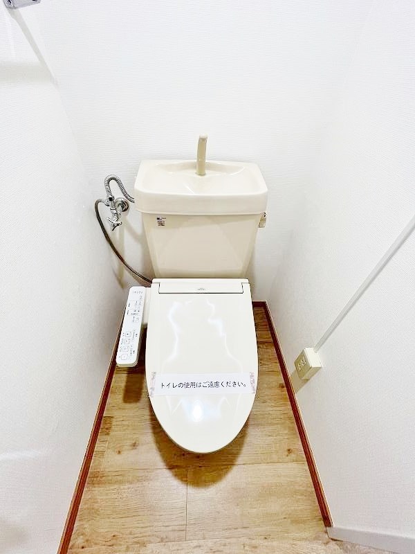 トイレ　★温水洗浄便座付トイレ★