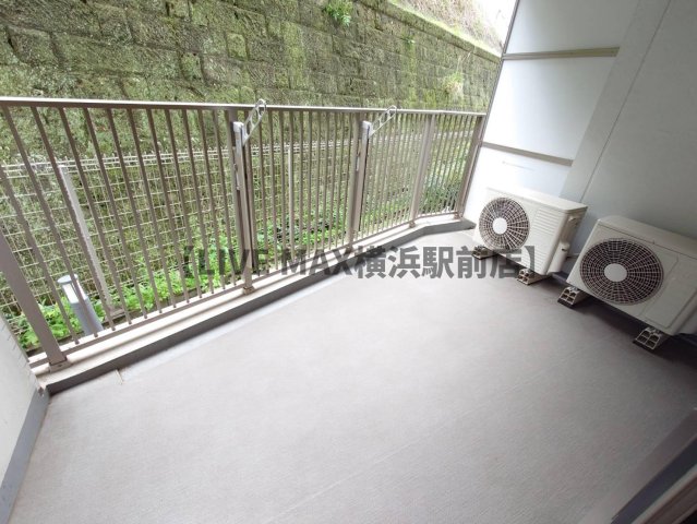 洗面設備　参考写真