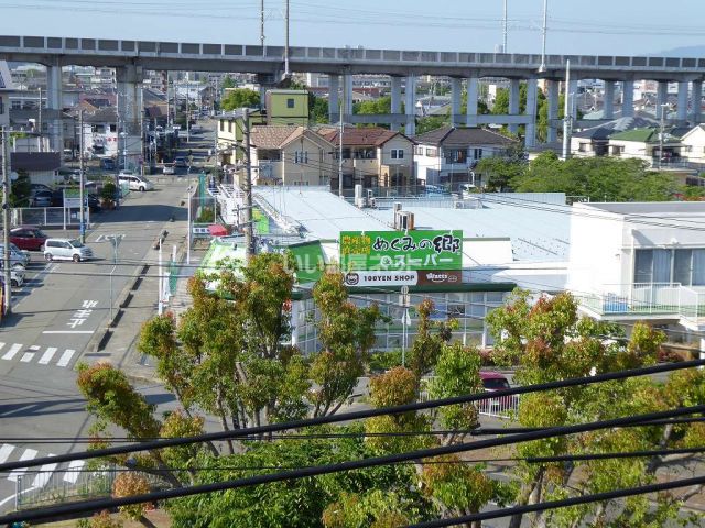 【神戸市西区枝吉のマンションのスーパー】