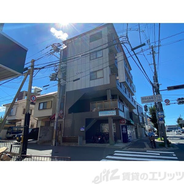 【プレアール吹田内本町の建物外観】