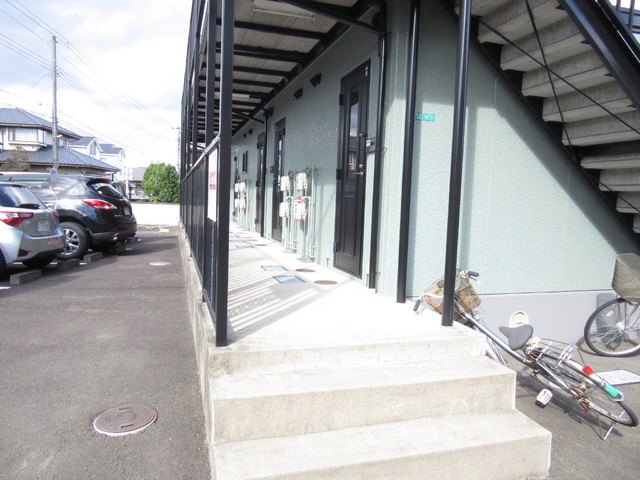 エントランス　アパートエントランス部分です♪