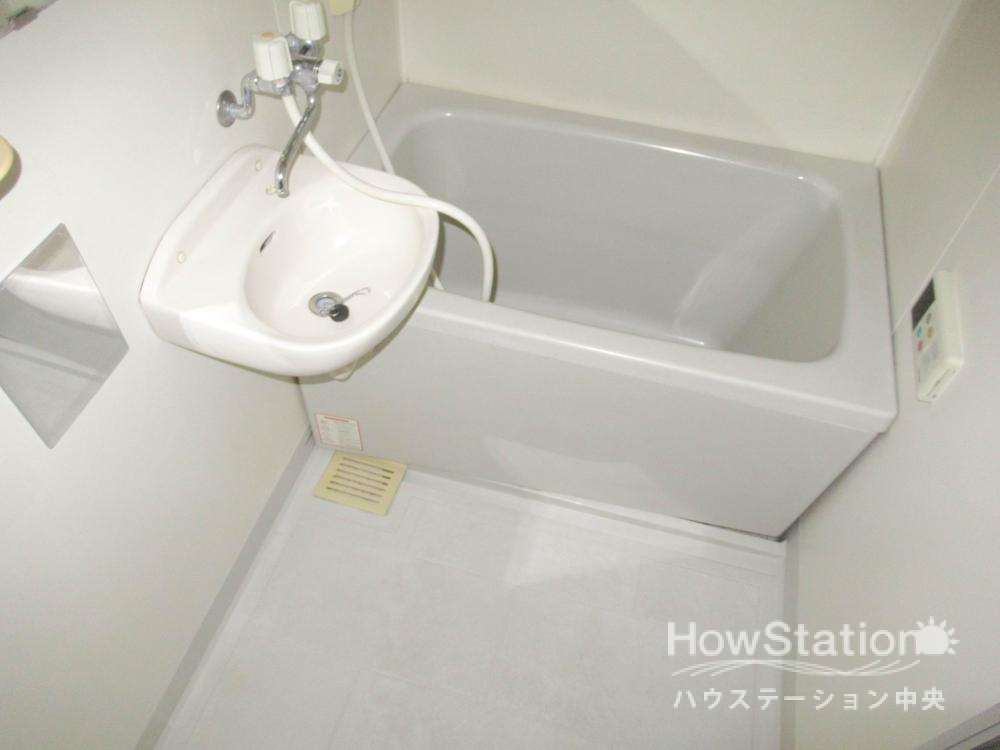 バス・シャワールーム　他号室参考写真