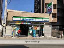 コンビニ　ファミリーマート（コンビニ）まで155m