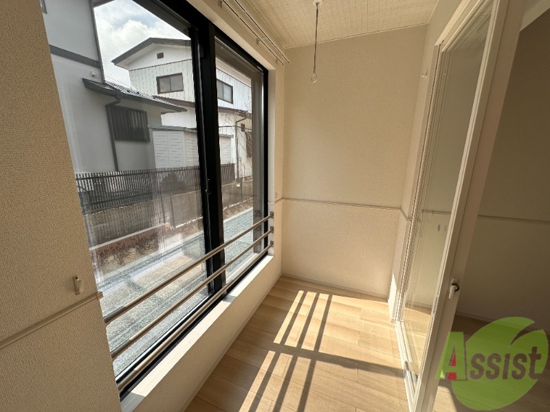 バルコニー　インナーバルコニーは、雨の日も安心です。