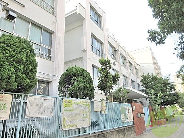 【エスリードレジデンス梅田グランゲートの小学校】