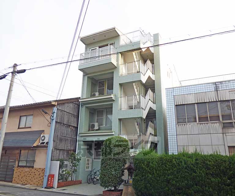 京都市上京区東橋詰町のマンションの建物外観