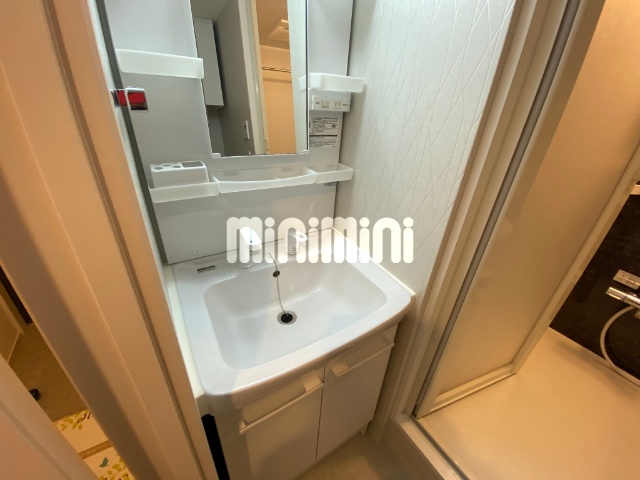 洗面設備　別部屋の参考写真