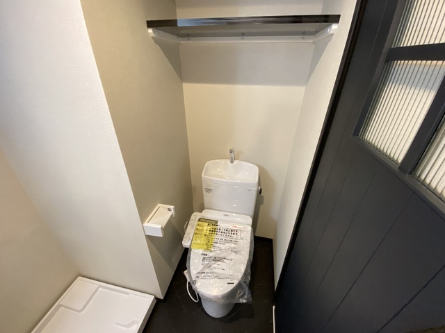 トイレ　※同建物・別号室の写真です
