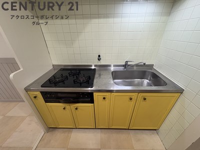 キッチン　ガスコンロ付きシステムキッチンです！