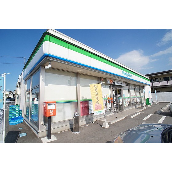 コンビニ　ファミリーマート郡山谷地本町店（コンビニ）まで348m