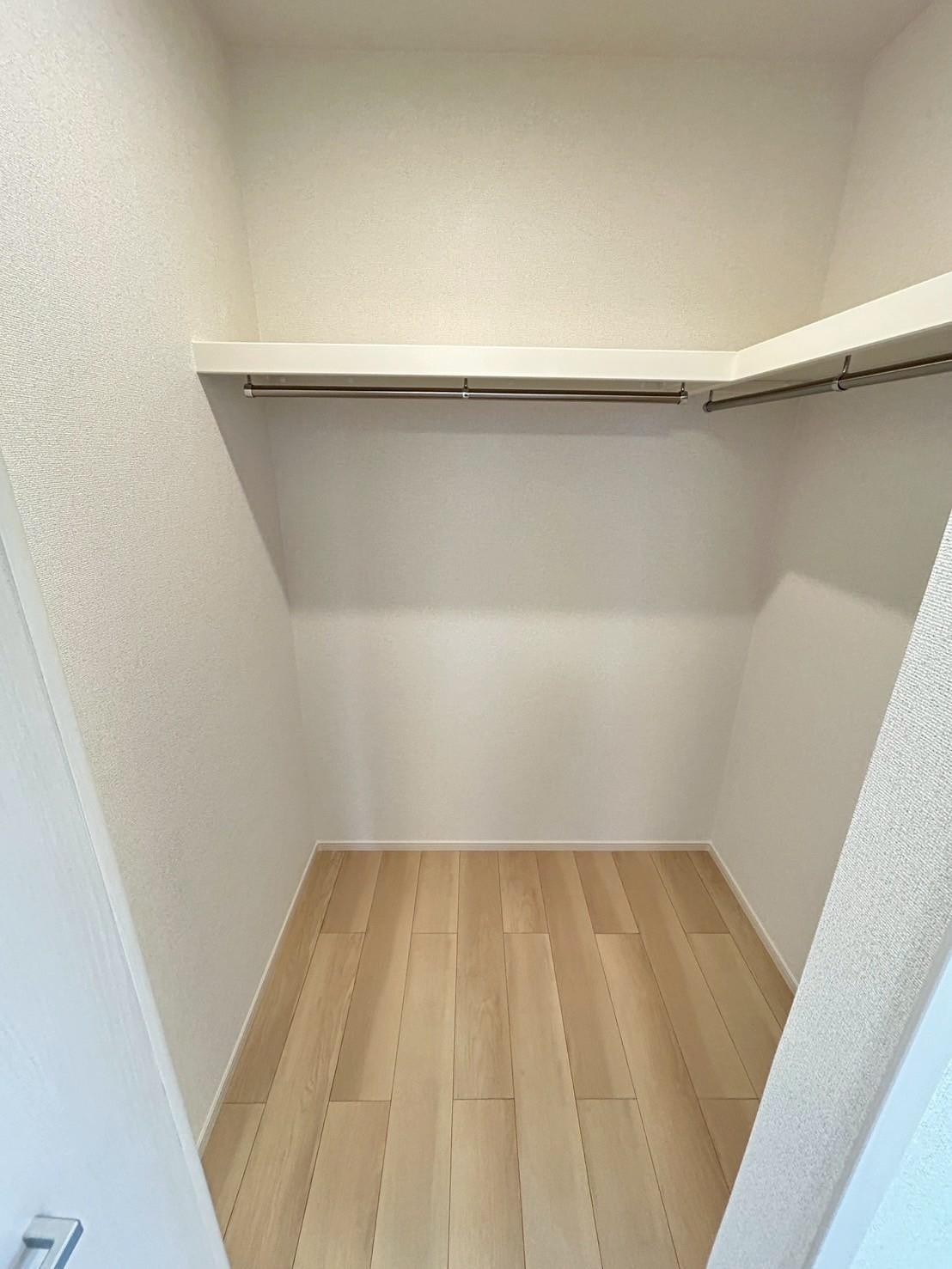 収納　ウォークインクローゼット