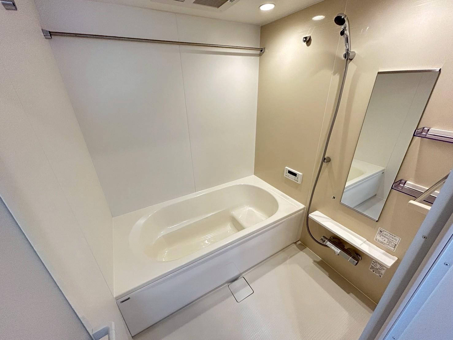 バス・シャワールーム　浴室