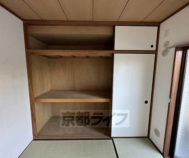 収納　たくさん入る押入れです