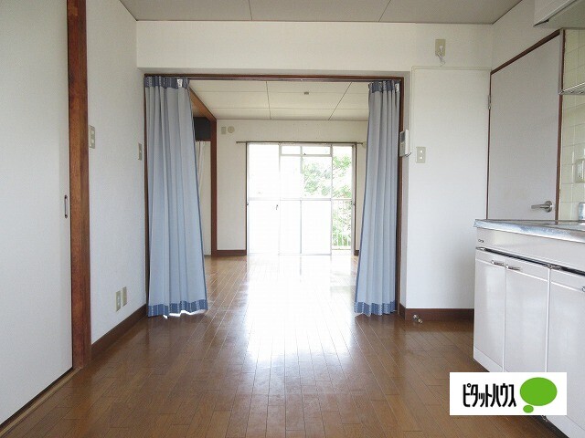 居室・リビング　ＬＤＫ（Ｋ方向）