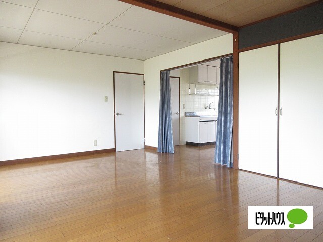 居室・リビング　ＬＤＫ（Ｄ方向）