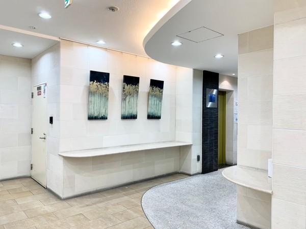 エントランス　オシャレなデザイン