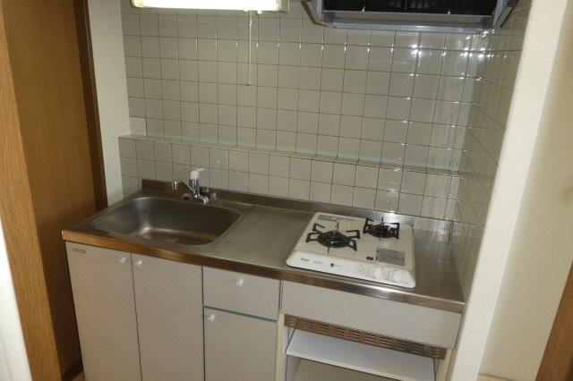 キッチン　2口ガスコンロ付きシステムキッチン