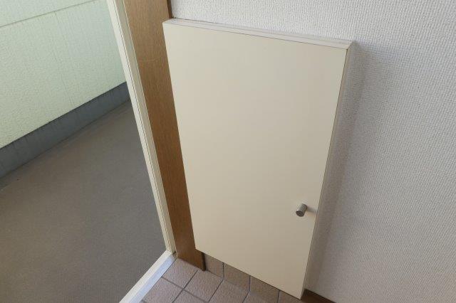玄関　シューズボックス