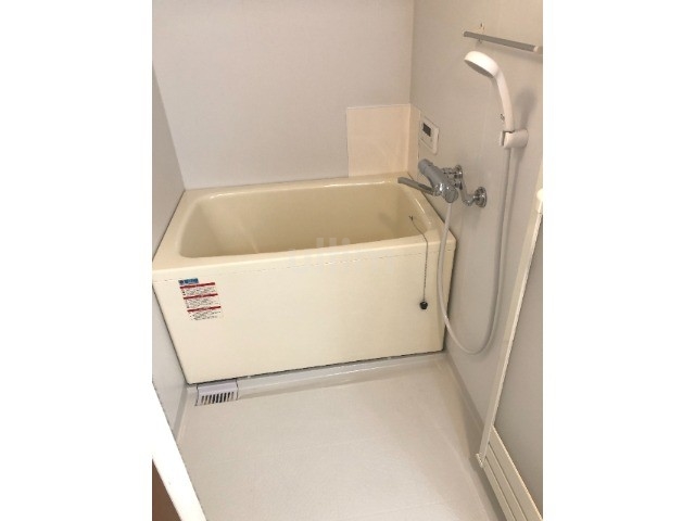 バス・シャワールーム　※別のお部屋のお写真です。御参考までに。