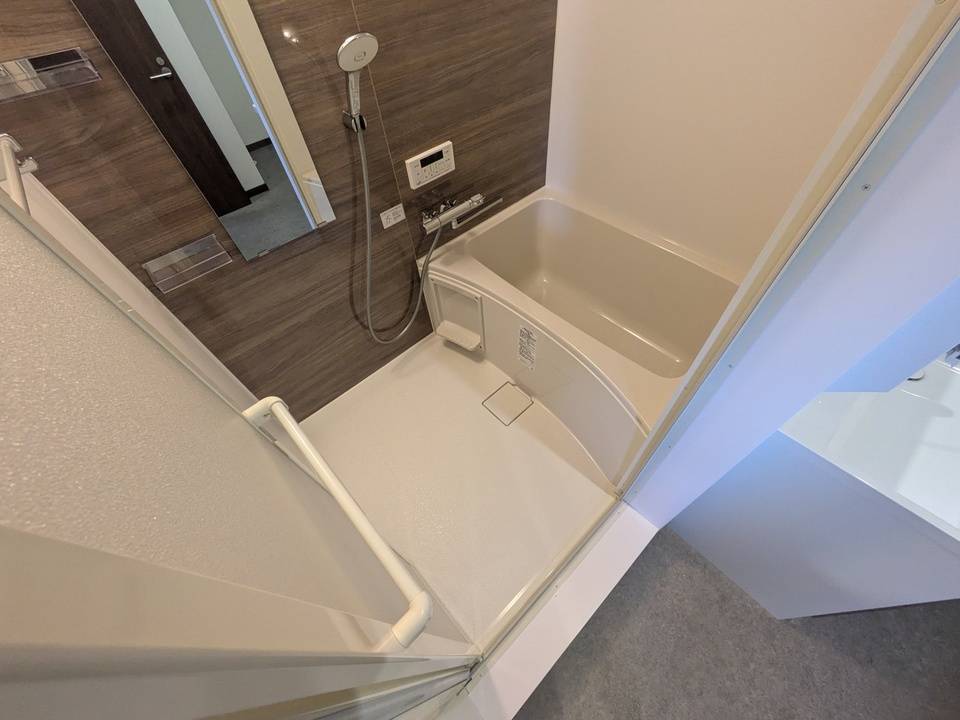 バス・シャワールーム　浴室