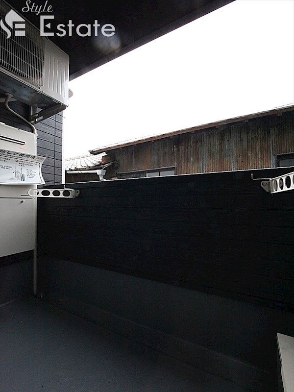 バルコニー　バルコニー