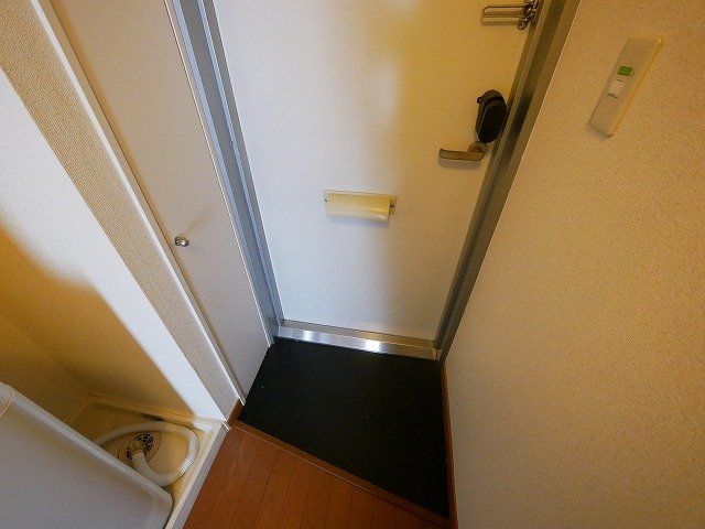 玄関　明るい玄関です