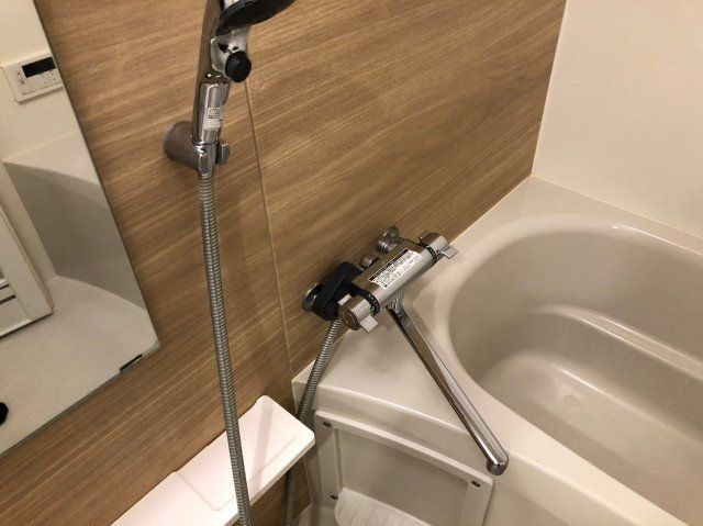 バス・シャワールーム