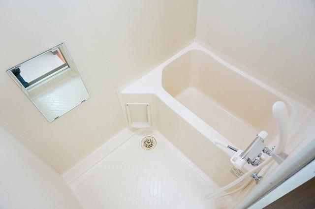 バス・シャワールーム　浴室