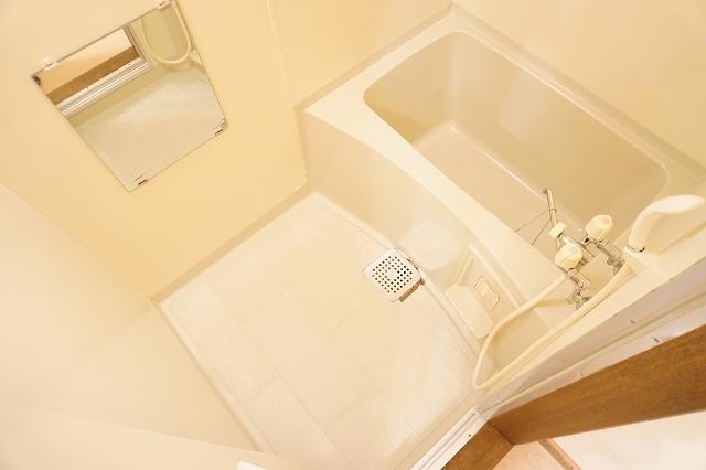 バス・シャワールーム　浴室