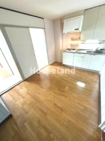 居室・リビング　反転タイプ