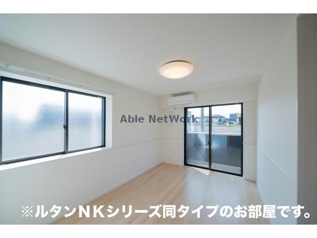 居室・リビング　同型モデル