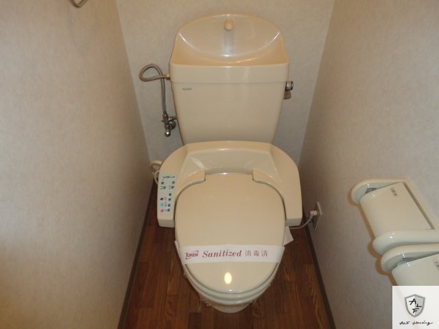 トイレ　シャワー付トイレ