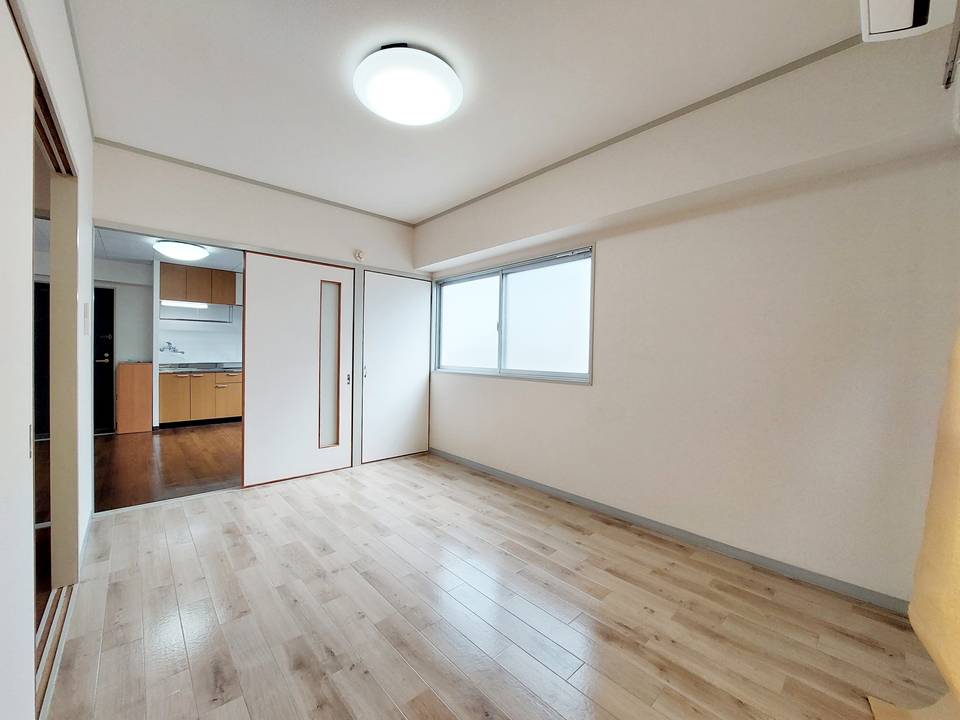 居室・リビング　リビング