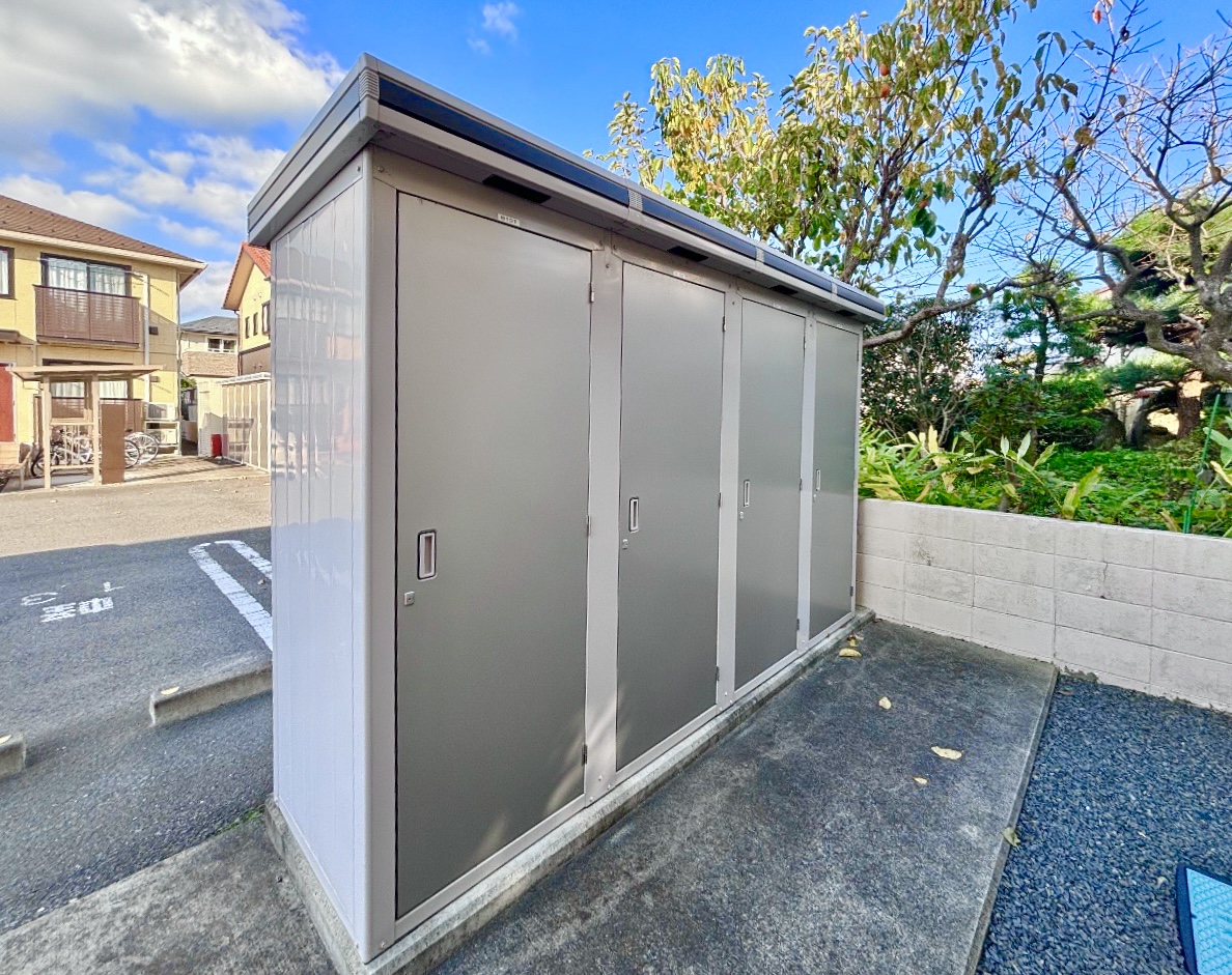 その他　トランクルーム・季節タイヤや釣り具などの収納に◎