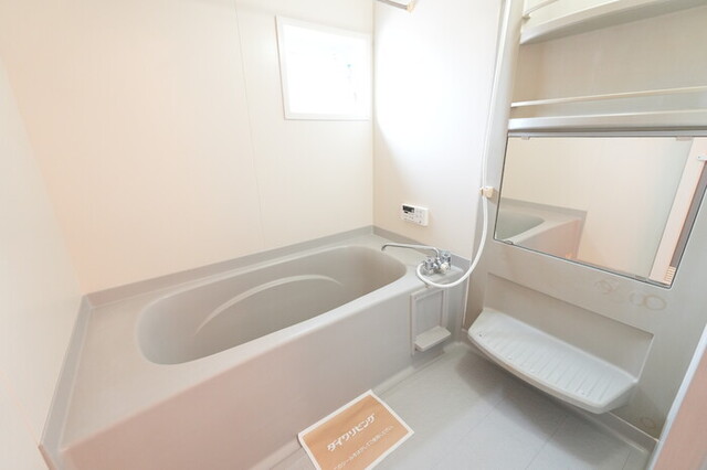 バス・シャワールーム　Ｌ１０１・バス