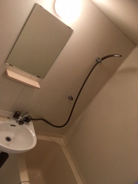 バス・シャワールーム　浴室