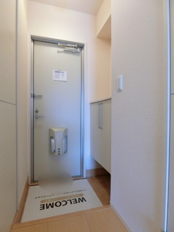 玄関　図面と現状に相違がある場合には現状を優先