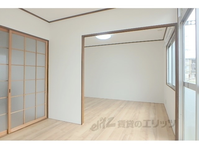 居室・リビング　リビング