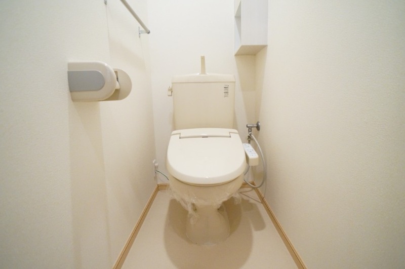 トイレ　図面と現状に相違がある場合には現状を優先