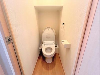 トイレ　バス・トイレ別です！