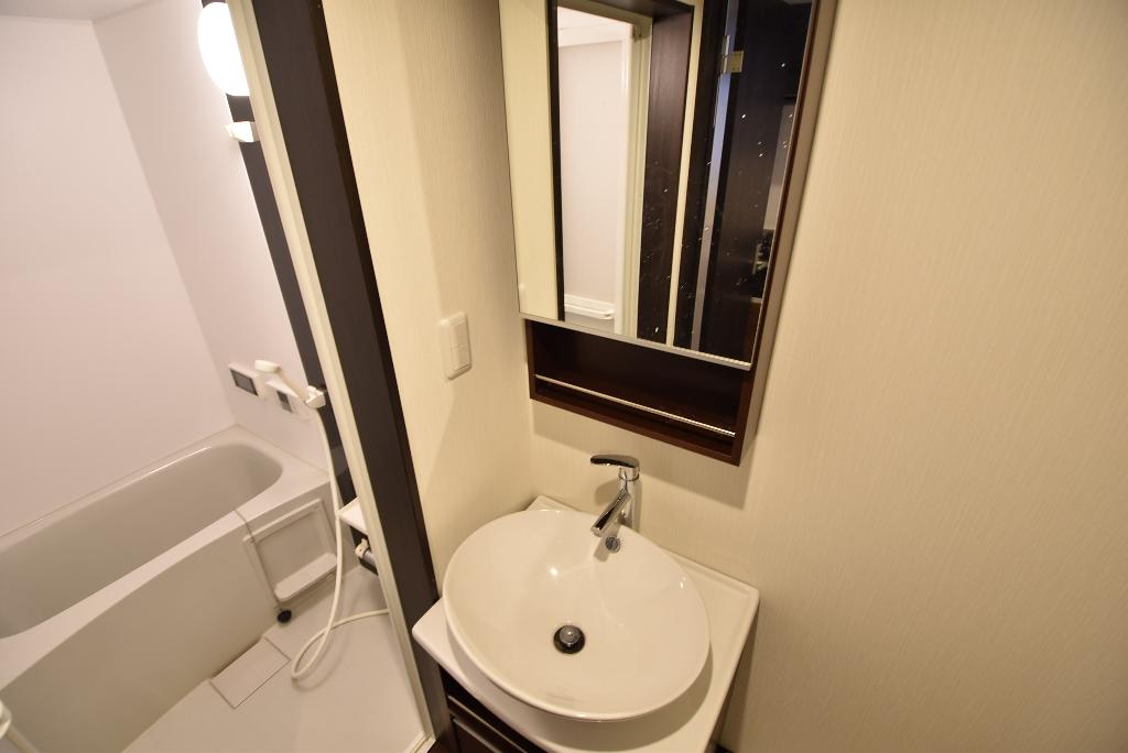 洗面設備　洗髪洗面化粧台