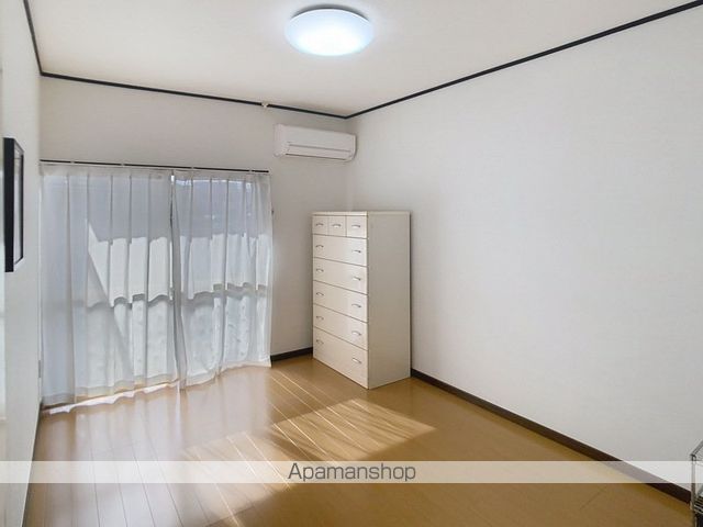 Luminous houseの居間写真