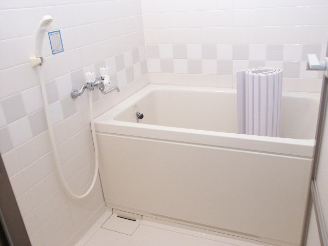 バス・シャワールーム　現況と異なる場合は現況を優先します。