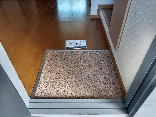 玄関　設備・仕様は号室により異なる為、現況を優先致します。