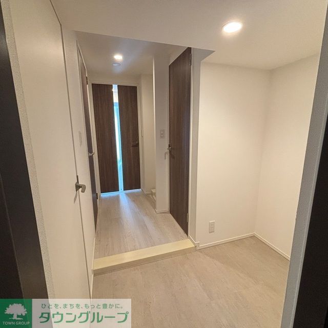 玄関　※写真は同タイプ住戸です。
