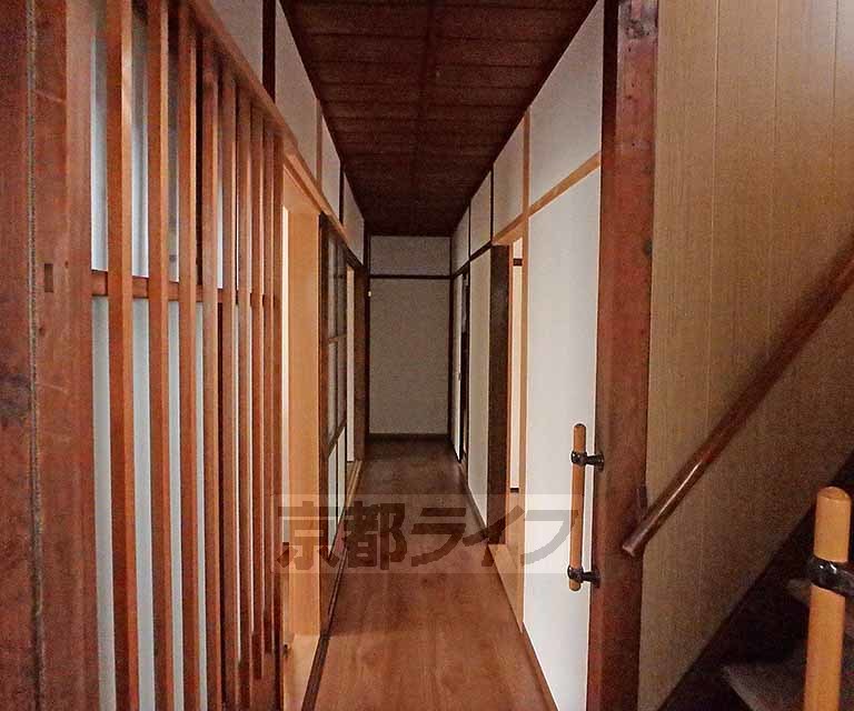 その他部屋・スペース　廊下のお写真です。