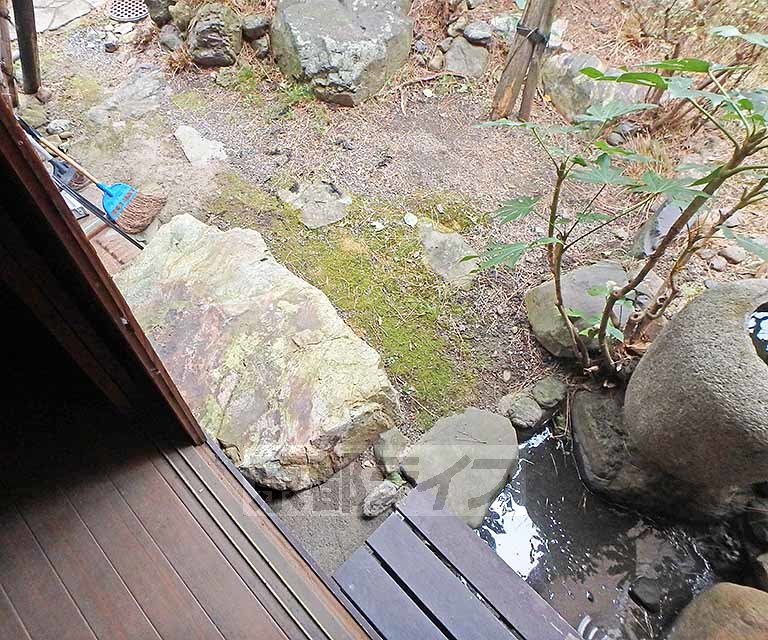 バルコニー　縁側のお写真です。