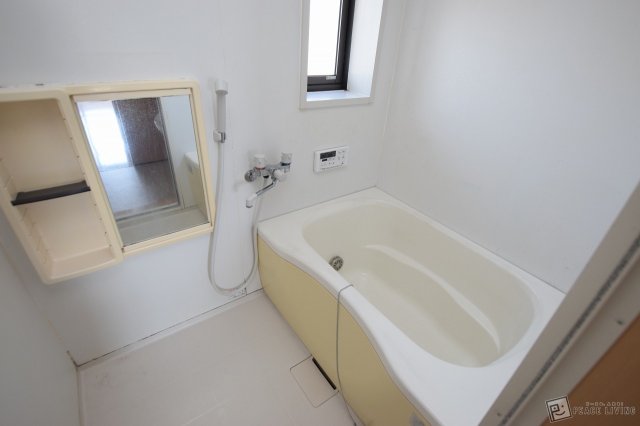 バス・シャワールーム　シャーメゾンF1