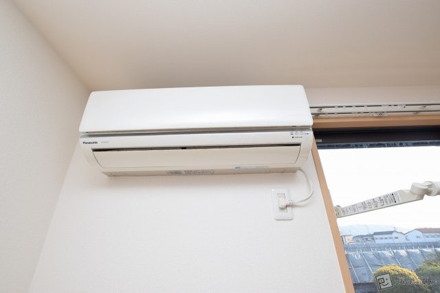 玄関　シャーメゾンF1